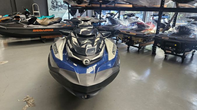 03 GTX 300 Limited