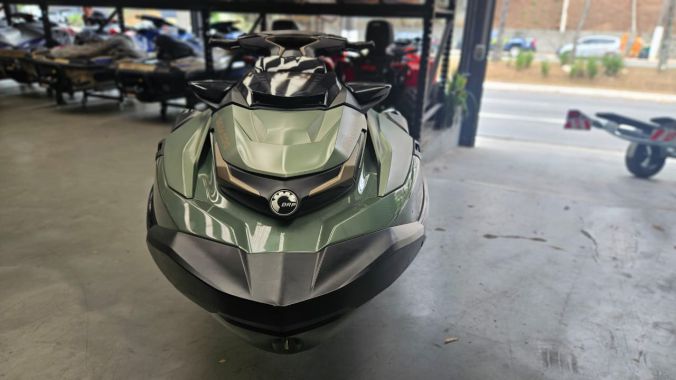 04 GTX 300 Limited