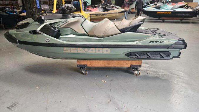 05 GTX 300 Limited