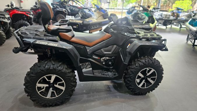 02 Outlander Max LTD 1.000R