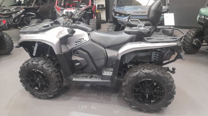 02 Can Am Outlander 700 Max XT 2024
