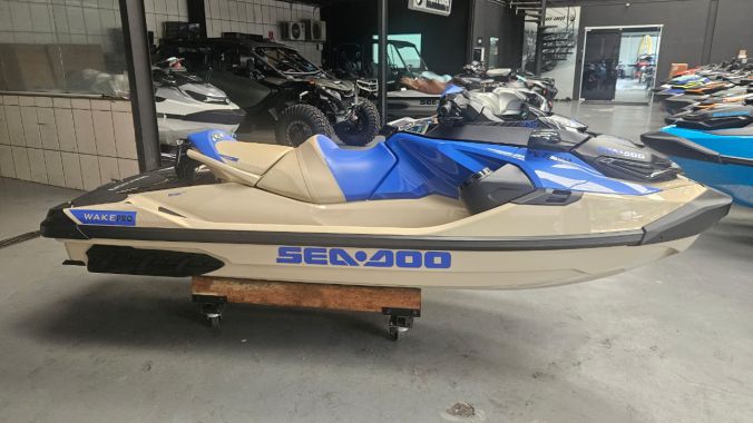 02 Sea Doo Wake Pro 230 2025
