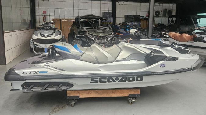 05 Sea Doo GTX 300 Limited 2021