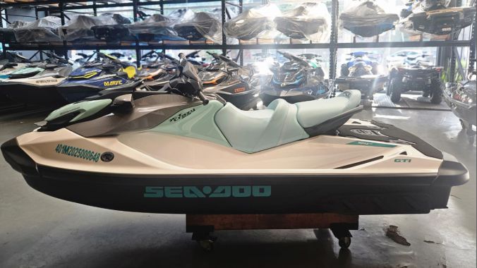 02 Sea Doo GTI 130 STD 2025
