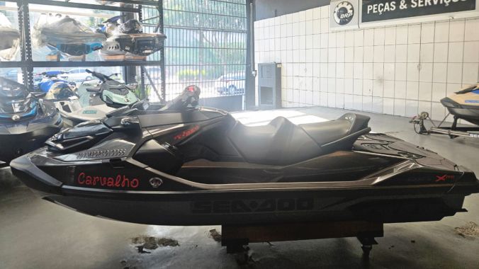 04 Sea Doo RXT X 300 2023