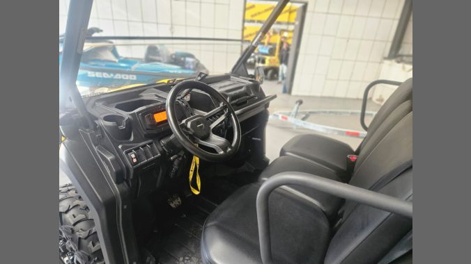 05 Can Am Defender HD7 XT 2023