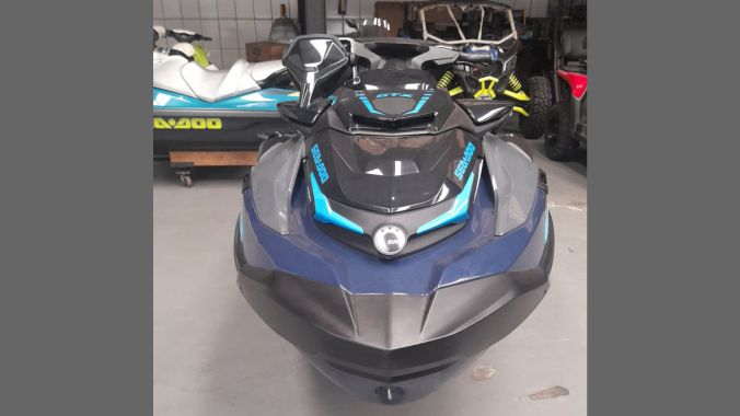 04 Sea Doo GTX 230 2024
