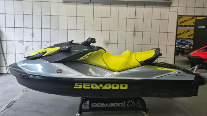 02 Sea Doo GTI 130 SE 2022