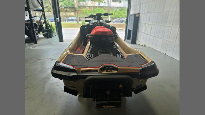 04 Sea Doo RXT X 325 2025